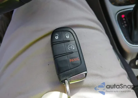 2018 Jeep Compass Sun And Wheel Fwd z USA, uszkodzony, nr VIN 3C4NJCBB4JT469227